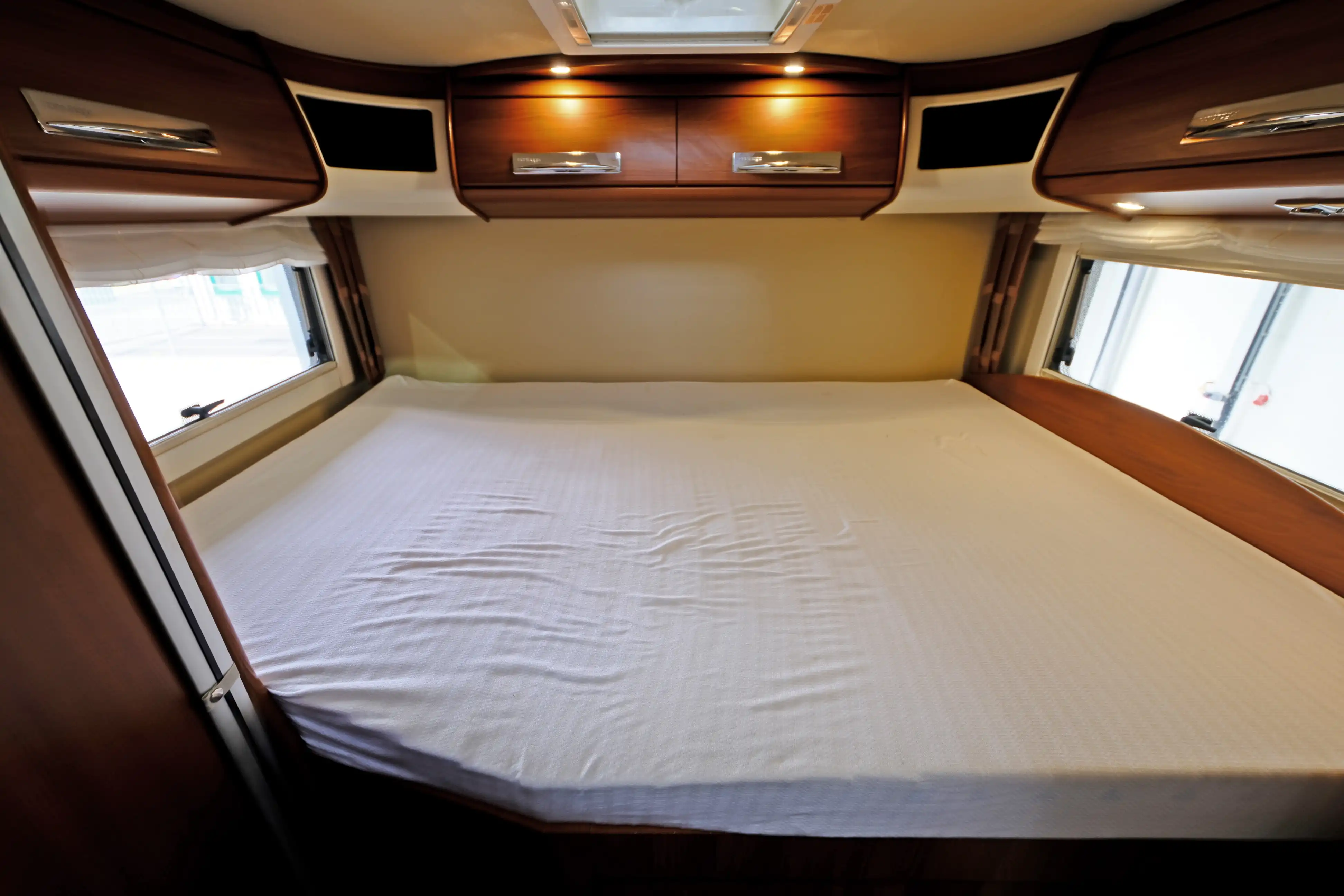 CARTHAGO Chic E-Line I 49 Yachting